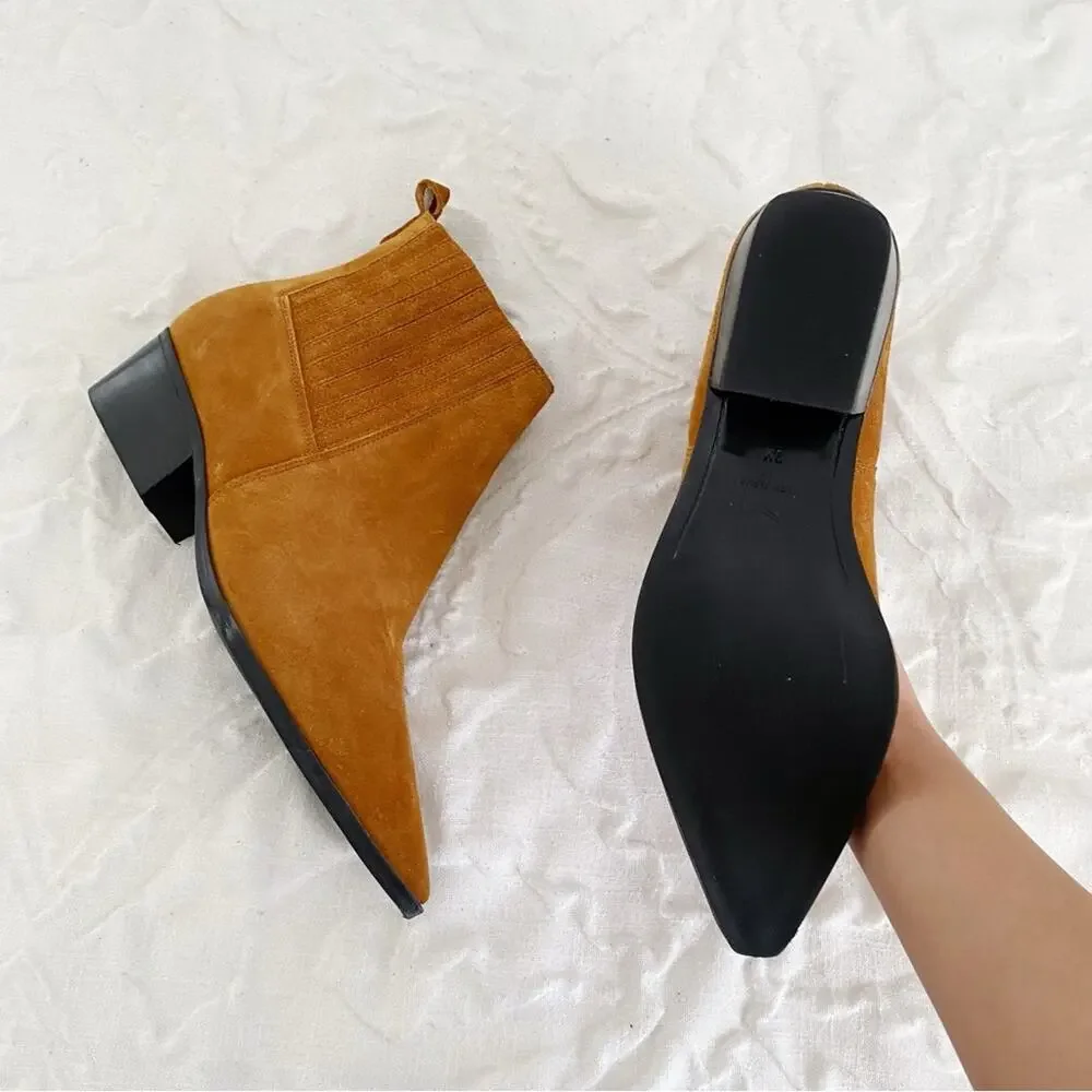 Marc Fisher Yarita Bootie Size 9 New
$179 - Picture 5 of 6